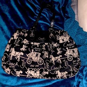 - Coach Ashley Horse and Carriage Shoulder b…